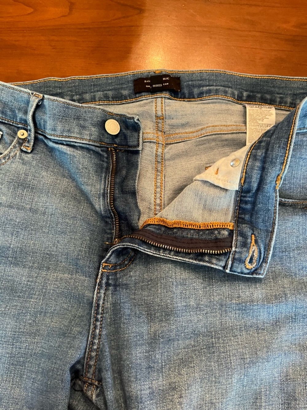 Banana Republic Girlfriend Jean Medium Wash Women’s size 32/14 - Picture 8 of 14